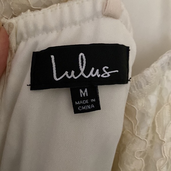 NWT Gorgeous Lulus Zenith Cream Lace Gown Size M - Picture 12 of 15